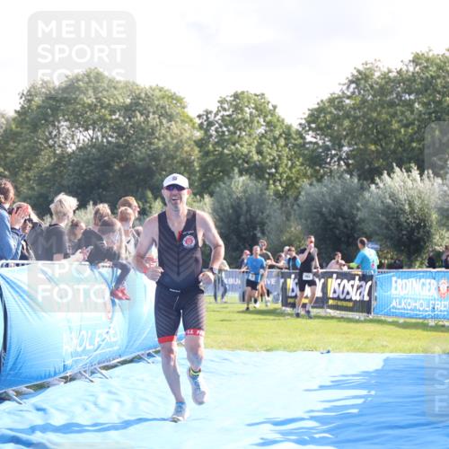 25.08.2024 - Elbe Triathlon Hamburg H.Heesch http://msf.ph/oto/6846213 25.08.2024 10:38:55 Ziel 179, 316 meine-sportfotos.de