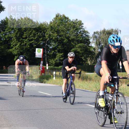 25.08.2024 - Elbe Triathlon Hamburg Fuchs,  Jonas http://msf.ph/oto/6846291 25.08.2024 09:49:29 Radfahren 298, 501, 234, 258, 1851, 307, 538 meine-sportfotos.de