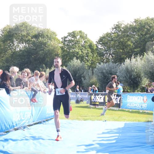 25.08.2024 - Elbe Triathlon Hamburg H.Heesch http://msf.ph/oto/6846299 25.08.2024 10:39:01 Ziel 179, 316 meine-sportfotos.de
