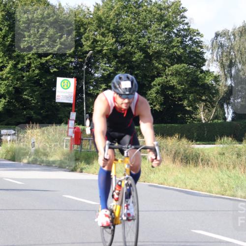 25.08.2024 - Elbe Triathlon Hamburg Fuchs,  Jonas http://msf.ph/oto/6846308 25.08.2024 09:49:29 Radfahren 298, 501, 234, 258, 1851, 307, 538 meine-sportfotos.de