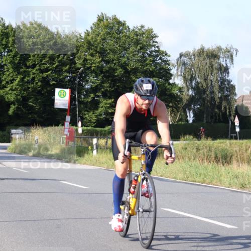 25.08.2024 - Elbe Triathlon Hamburg Fuchs,  Jonas http://msf.ph/oto/6846314 25.08.2024 09:49:30 Radfahren 298, 501, 234, 258, 1851, 307, 538 meine-sportfotos.de