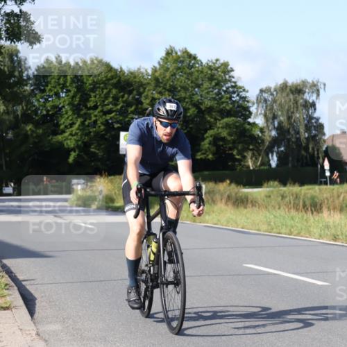 25.08.2024 - Elbe Triathlon Hamburg Fuchs,  Jonas http://msf.ph/oto/6846338 25.08.2024 09:49:31 Radfahren 298, 501, 234, 258, 1851, 307, 538 meine-sportfotos.de