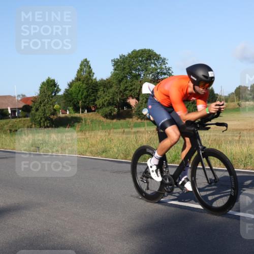 25.08.2024 - Elbe Triathlon Hamburg Fuchs,  Jonas http://msf.ph/oto/6846369 25.08.2024 09:08:04 Radfahren 169, 180, 311, 34, 167 meine-sportfotos.de