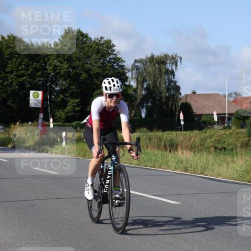 25.08.2024 - Elbe Triathlon Hamburg Fuchs,  Jonas http://msf.ph/oto/6846370 25.08.2024 09:49:36 Radfahren 307, 538, 445 meine-sportfotos.de