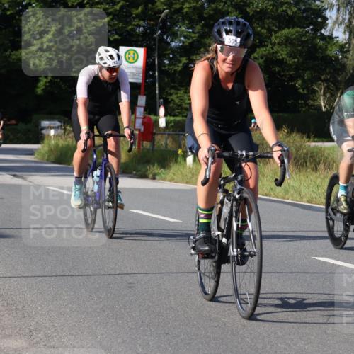 25.08.2024 - Elbe Triathlon Hamburg Fuchs,  Jonas http://msf.ph/oto/6846451 25.08.2024 09:49:45 Radfahren 445, 275, 509, 241, 263, 144 meine-sportfotos.de