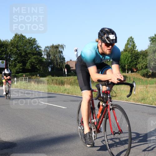 25.08.2024 - Elbe Triathlon Hamburg Fuchs,  Jonas http://msf.ph/oto/6846467 25.08.2024 09:08:11 Radfahren 34, 167, 274, 204, 275, 236 meine-sportfotos.de