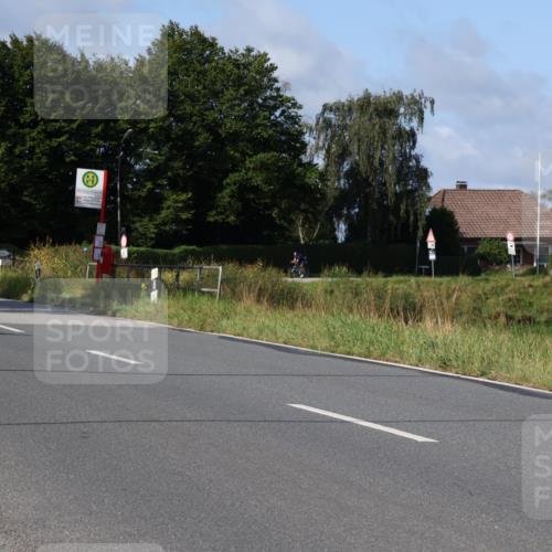 25.08.2024 - Elbe Triathlon Hamburg Fuchs,  Jonas http://msf.ph/oto/6846475 25.08.2024 09:49:46 Radfahren 445, 275, 509, 241, 263, 144, 357, 209 meine-sportfotos.de