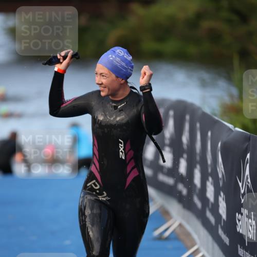 25.08.2024 - Elbe Triathlon Hamburg H.Heesch http://msf.ph/oto/6846489 25.08.2024 08:49:49 Schwimmen 108 meine-sportfotos.de