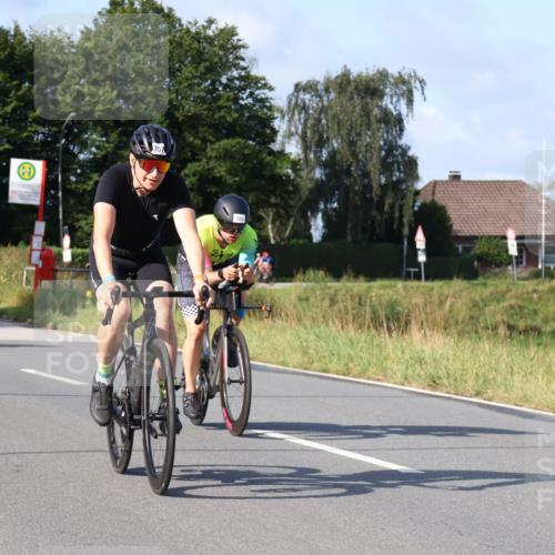 25.08.2024 - Elbe Triathlon Hamburg Fuchs,  Jonas http://msf.ph/oto/6846548 25.08.2024 09:49:53 Radfahren 144, 357, 209, 399, 433 meine-sportfotos.de