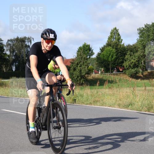 25.08.2024 - Elbe Triathlon Hamburg Fuchs,  Jonas http://msf.ph/oto/6846565 25.08.2024 09:49:53 Radfahren 144, 357, 209, 399, 433 meine-sportfotos.de