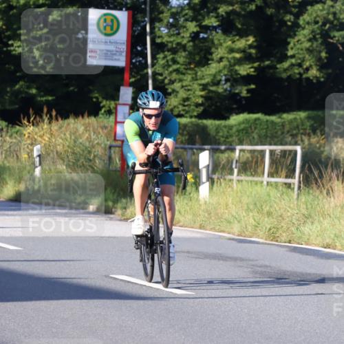 25.08.2024 - Elbe Triathlon Hamburg Fuchs,  Jonas http://msf.ph/oto/6846616 25.08.2024 09:08:19 Radfahren 204, 275, 236, 42, 153, 120 meine-sportfotos.de