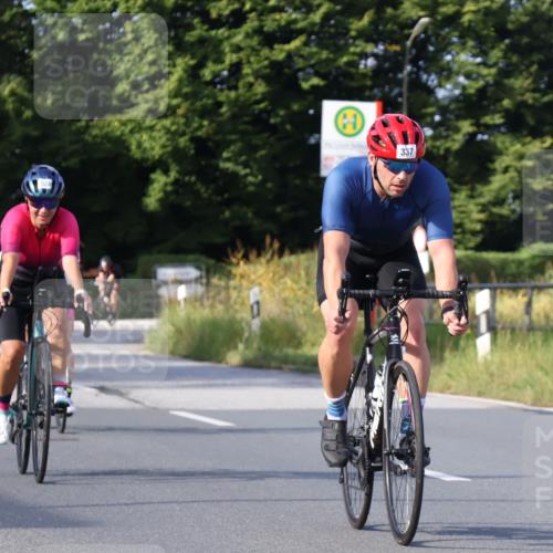 25.08.2024 - Elbe Triathlon Hamburg Fuchs,  Jonas http://msf.ph/oto/6846624 25.08.2024 09:50:02 Radfahren 433, 337, 524, 108 meine-sportfotos.de