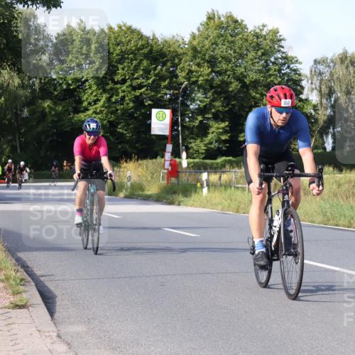 25.08.2024 - Elbe Triathlon Hamburg Fuchs,  Jonas http://msf.ph/oto/6846641 25.08.2024 09:50:03 Radfahren 337, 524, 108, 146, 294 meine-sportfotos.de