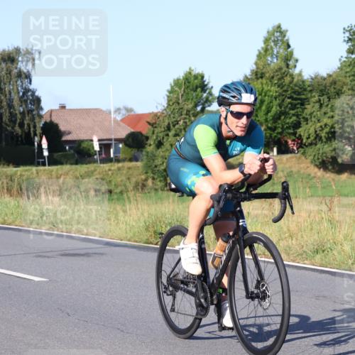 25.08.2024 - Elbe Triathlon Hamburg Fuchs,  Jonas http://msf.ph/oto/6846644 25.08.2024 09:08:21 Radfahren 275, 236, 42, 153, 120 meine-sportfotos.de