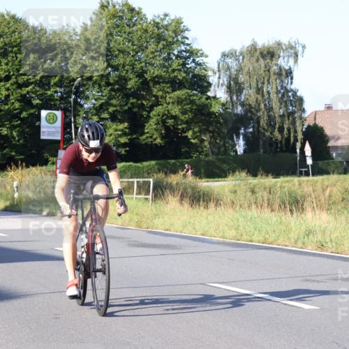 25.08.2024 - Elbe Triathlon Hamburg Fuchs,  Jonas http://msf.ph/oto/6846690 25.08.2024 09:08:25 Radfahren 42, 153, 120 meine-sportfotos.de