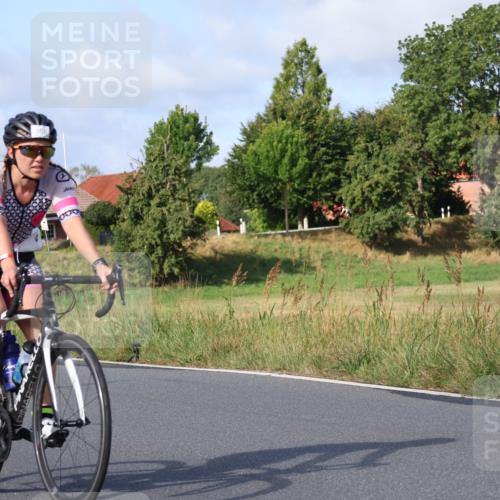 25.08.2024 - Elbe Triathlon Hamburg Fuchs,  Jonas http://msf.ph/oto/6846700 25.08.2024 09:50:04 Radfahren 337, 524, 108, 146, 294, 124 meine-sportfotos.de
