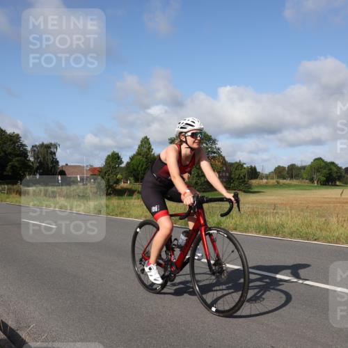 25.08.2024 - Elbe Triathlon Hamburg Fuchs,  Jonas http://msf.ph/oto/6846752 25.08.2024 09:50:11 Radfahren 146, 294, 124 meine-sportfotos.de