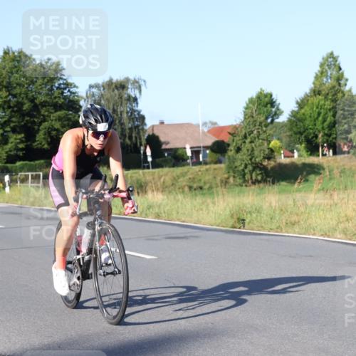 25.08.2024 - Elbe Triathlon Hamburg Fuchs,  Jonas http://msf.ph/oto/6846770 25.08.2024 09:08:38 Radfahren 184, 174, 75, 117, 91 meine-sportfotos.de
