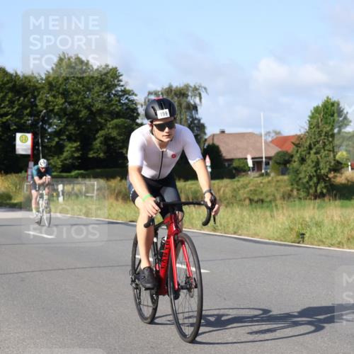 25.08.2024 - Elbe Triathlon Hamburg Fuchs,  Jonas http://msf.ph/oto/6846802 25.08.2024 09:50:20 Radfahren 256, 199, 344, 533, 314 meine-sportfotos.de