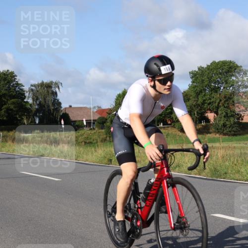 25.08.2024 - Elbe Triathlon Hamburg Fuchs,  Jonas http://msf.ph/oto/6846810 25.08.2024 09:50:21 Radfahren 256, 199, 344, 533, 314 meine-sportfotos.de