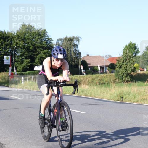 25.08.2024 - Elbe Triathlon Hamburg Fuchs,  Jonas http://msf.ph/oto/6846820 25.08.2024 09:08:42 Radfahren 174, 75, 117, 91, 211, 205 meine-sportfotos.de