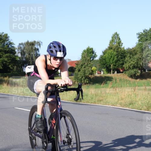 25.08.2024 - Elbe Triathlon Hamburg Fuchs,  Jonas http://msf.ph/oto/6846825 25.08.2024 09:08:42 Radfahren 174, 75, 117, 91, 211, 205 meine-sportfotos.de