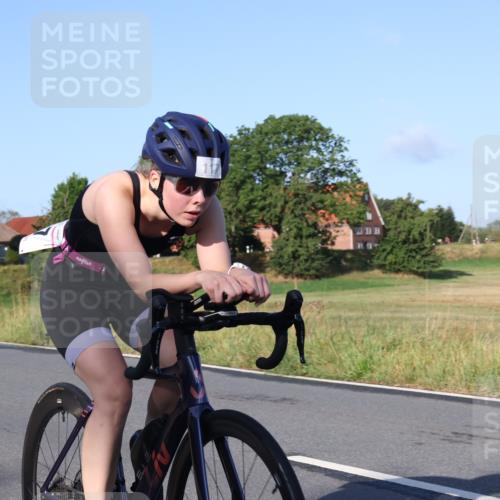25.08.2024 - Elbe Triathlon Hamburg Fuchs,  Jonas http://msf.ph/oto/6846828 25.08.2024 09:08:43 Radfahren 174, 75, 117, 91, 211, 205, 266 meine-sportfotos.de