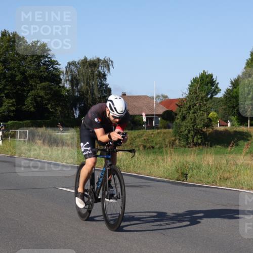 25.08.2024 - Elbe Triathlon Hamburg Fuchs,  Jonas http://msf.ph/oto/6846848 25.08.2024 09:08:44 Radfahren 174, 75, 117, 91, 211, 205, 266, 179 meine-sportfotos.de
