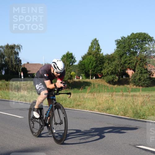 25.08.2024 - Elbe Triathlon Hamburg Fuchs,  Jonas http://msf.ph/oto/6846857 25.08.2024 09:08:44 Radfahren 174, 75, 117, 91, 211, 205, 266, 179 meine-sportfotos.de