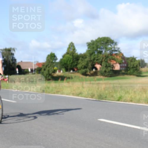 25.08.2024 - Elbe Triathlon Hamburg Fuchs,  Jonas http://msf.ph/oto/6846905 25.08.2024 09:50:26 Radfahren 344, 533, 314 meine-sportfotos.de