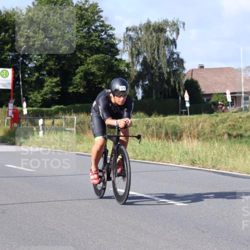 25.08.2024 - Elbe Triathlon Hamburg Fuchs,  Jonas http://msf.ph/oto/6846972 25.08.2024 09:50:41 Radfahren 371, 325 meine-sportfotos.de