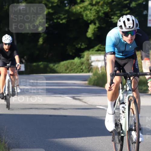 25.08.2024 - Elbe Triathlon Hamburg Fuchs,  Jonas http://msf.ph/oto/6846983 25.08.2024 09:08:53 Radfahren 205, 266, 179, 208, 110, 283 meine-sportfotos.de