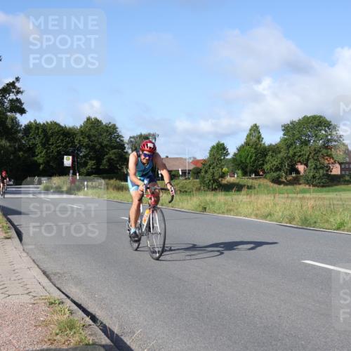 25.08.2024 - Elbe Triathlon Hamburg Fuchs,  Jonas http://msf.ph/oto/6847043 25.08.2024 09:50:47 Radfahren 325, 181, 542 meine-sportfotos.de