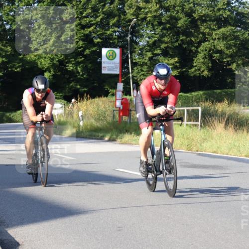 25.08.2024 - Elbe Triathlon Hamburg Fuchs,  Jonas http://msf.ph/oto/6847060 25.08.2024 09:09:00 Radfahren 110, 283, 84, 56, 209, 241, 310 meine-sportfotos.de