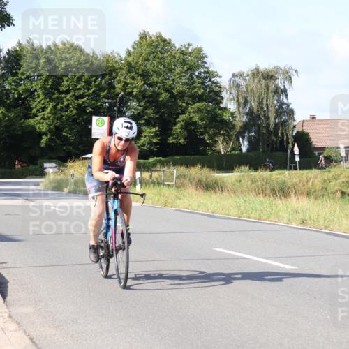 25.08.2024 - Elbe Triathlon Hamburg Fuchs,  Jonas http://msf.ph/oto/6847090 25.08.2024 09:50:51 Radfahren 325, 181, 542, 457, 319 meine-sportfotos.de