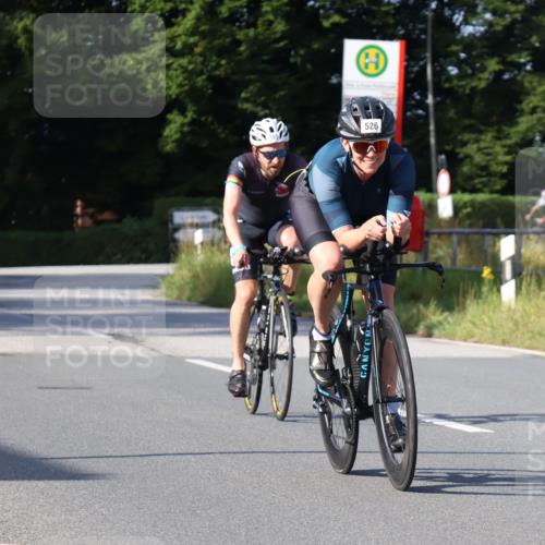 25.08.2024 - Elbe Triathlon Hamburg Fuchs,  Jonas http://msf.ph/oto/6847167 25.08.2024 09:51:02 Radfahren 526, 395 meine-sportfotos.de