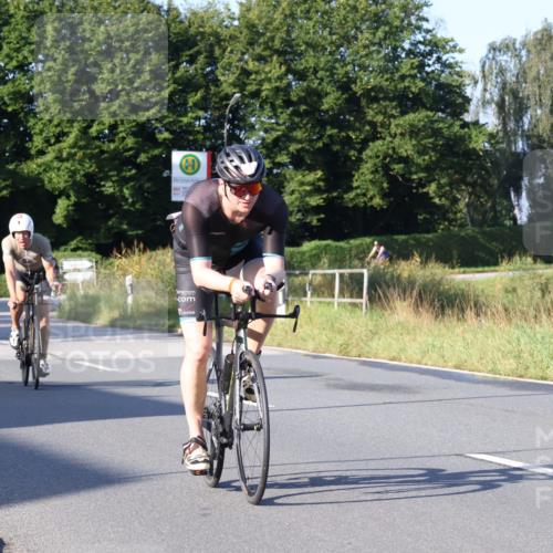 25.08.2024 - Elbe Triathlon Hamburg Fuchs,  Jonas http://msf.ph/oto/6847192 25.08.2024 09:09:12 Radfahren 278, 161, 105, 142, 261 meine-sportfotos.de