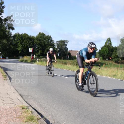 25.08.2024 - Elbe Triathlon Hamburg Fuchs,  Jonas http://msf.ph/oto/6847203 25.08.2024 09:51:03 Radfahren 526, 395 meine-sportfotos.de