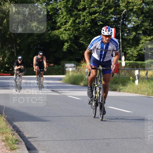 25.08.2024 - Elbe Triathlon Hamburg Fuchs,  Jonas http://msf.ph/oto/6847214 25.08.2024 09:51:12 Radfahren 268, 308, 541 meine-sportfotos.de