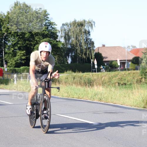 25.08.2024 - Elbe Triathlon Hamburg Fuchs,  Jonas http://msf.ph/oto/6847227 25.08.2024 09:09:13 Radfahren 278, 161, 105, 142, 261 meine-sportfotos.de