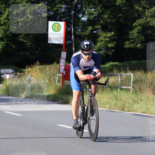 25.08.2024 - Elbe Triathlon Hamburg Fuchs,  Jonas http://msf.ph/oto/6847245 25.08.2024 09:51:21 Radfahren 266, 490, 265 meine-sportfotos.de