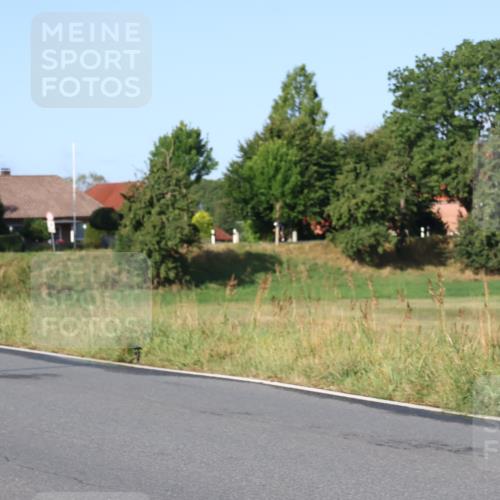 25.08.2024 - Elbe Triathlon Hamburg Fuchs,  Jonas http://msf.ph/oto/6847288 25.08.2024 09:09:16 Radfahren 161, 105, 142, 261, 121, 141, 46 meine-sportfotos.de