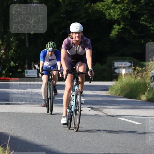 25.08.2024 - Elbe Triathlon Hamburg Fuchs,  Jonas http://msf.ph/oto/6847295 25.08.2024 09:51:25 Radfahren 266, 490, 265 meine-sportfotos.de