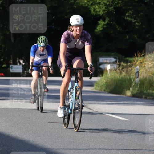 25.08.2024 - Elbe Triathlon Hamburg Fuchs,  Jonas http://msf.ph/oto/6847302 25.08.2024 09:51:25 Radfahren 266, 490, 265 meine-sportfotos.de