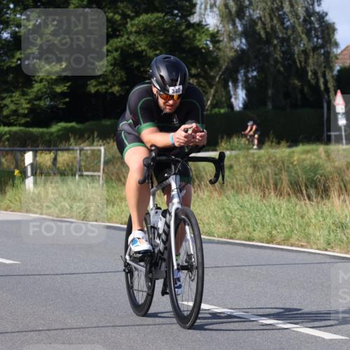 25.08.2024 - Elbe Triathlon Hamburg Fuchs,  Jonas http://msf.ph/oto/6847390 25.08.2024 09:51:43 Radfahren 340, 477 meine-sportfotos.de