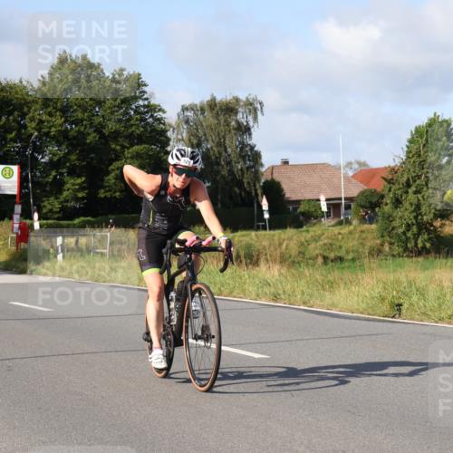 25.08.2024 - Elbe Triathlon Hamburg Fuchs,  Jonas http://msf.ph/oto/6847562 25.08.2024 09:51:54 Radfahren 208, 331, 529, 126 meine-sportfotos.de