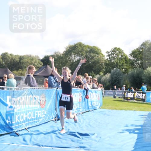 25.08.2024 - Elbe Triathlon Hamburg H.Heesch http://msf.ph/oto/6847566 25.08.2024 10:41:31 Ziel 117 meine-sportfotos.de