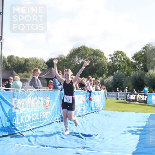 25.08.2024 - Elbe Triathlon Hamburg H.Heesch http://msf.ph/oto/6847570 25.08.2024 10:41:31 Ziel 117 meine-sportfotos.de