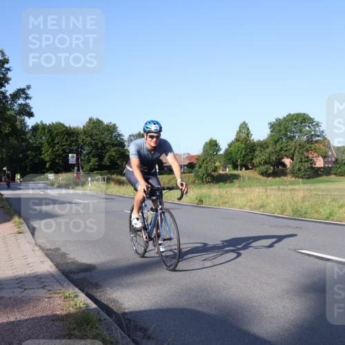 25.08.2024 - Elbe Triathlon Hamburg Fuchs,  Jonas http://msf.ph/oto/6847585 25.08.2024 09:09:45 Radfahren 160, 285, 237 meine-sportfotos.de