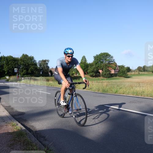 25.08.2024 - Elbe Triathlon Hamburg Fuchs,  Jonas http://msf.ph/oto/6847591 25.08.2024 09:09:45 Radfahren 160, 285, 237 meine-sportfotos.de